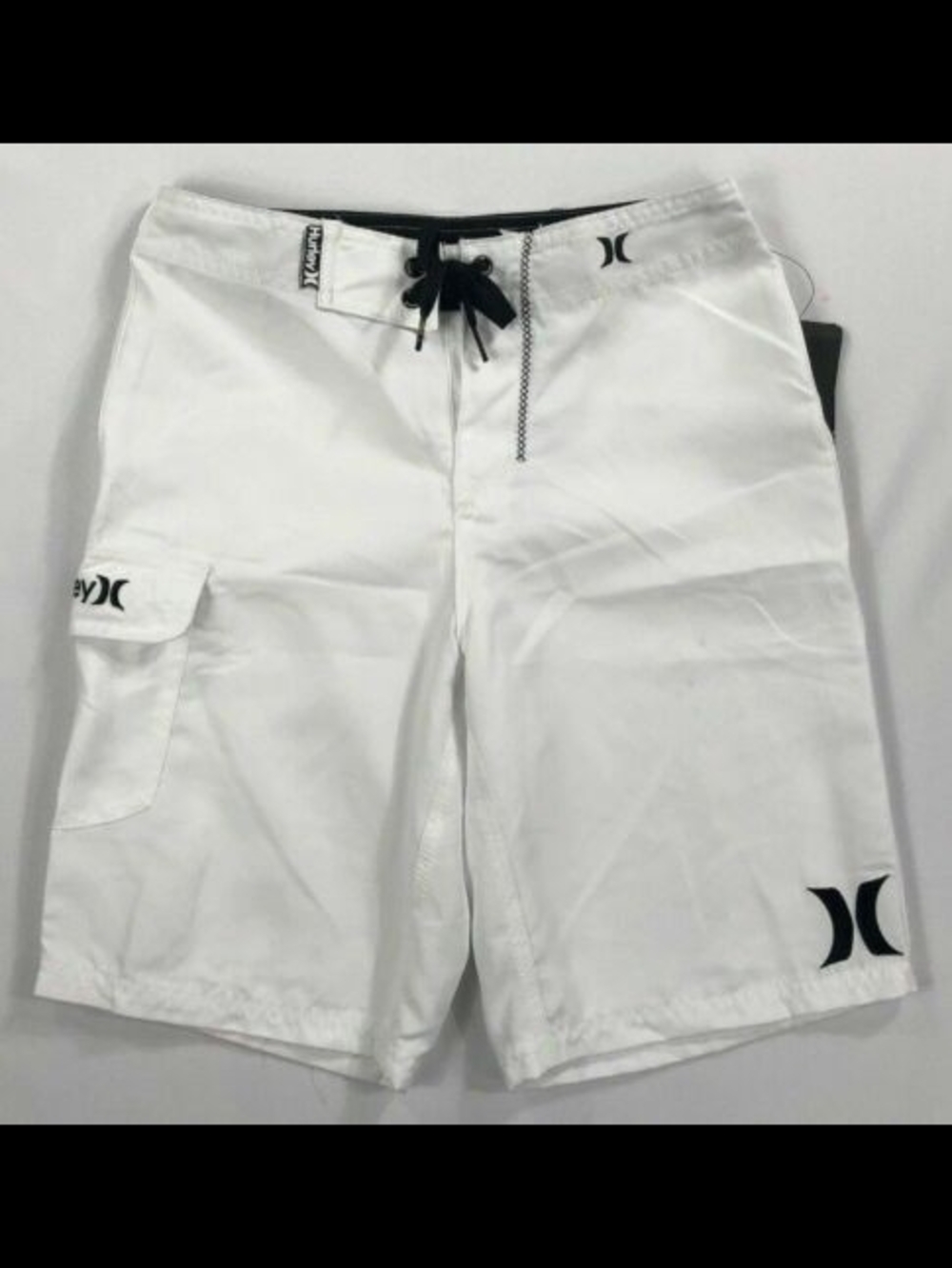 Hurley Men's White Board Shorts with Black Accents Size M 34